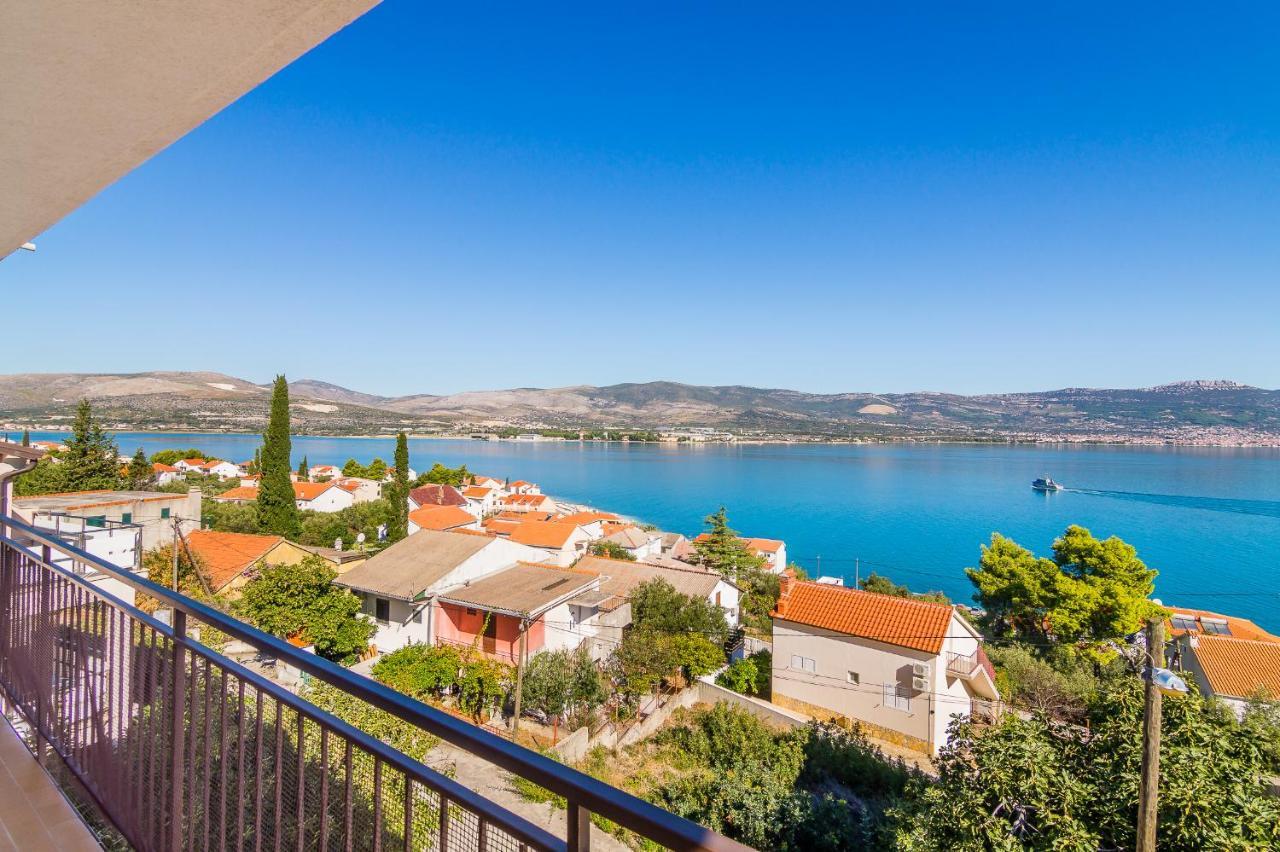 Cheap Apartment Tanja トロギール エクステリア 写真
