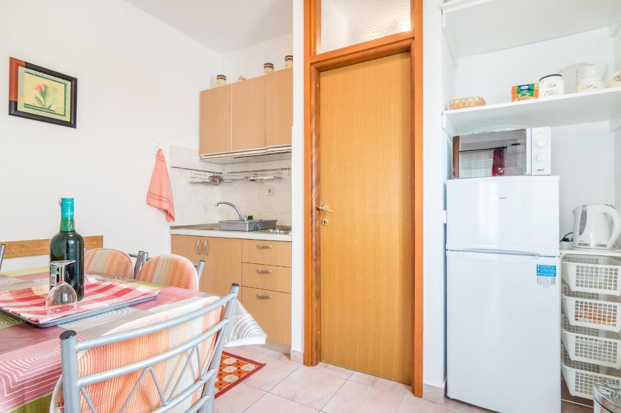 Cheap Apartment Tanja トロギール エクステリア 写真