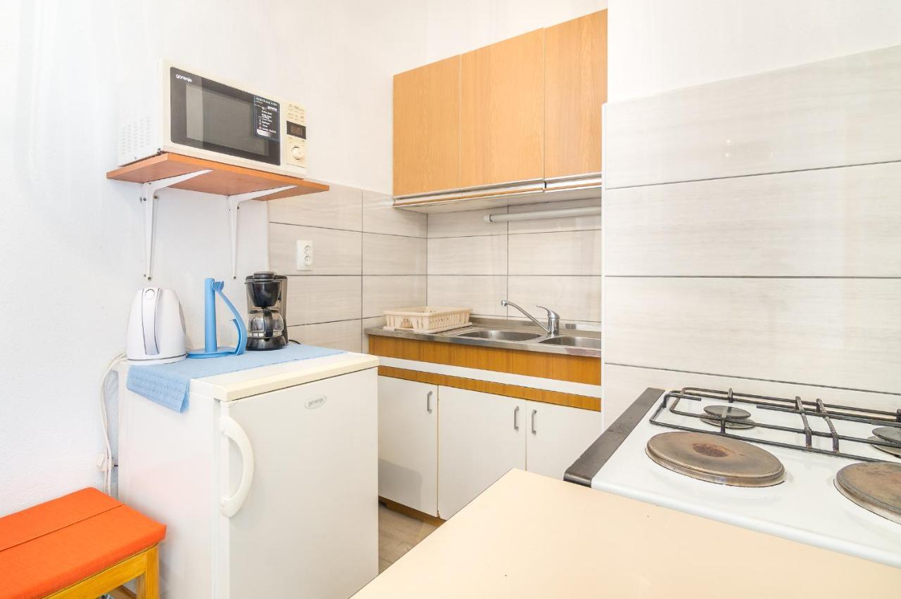 Cheap Apartment Tanja トロギール エクステリア 写真