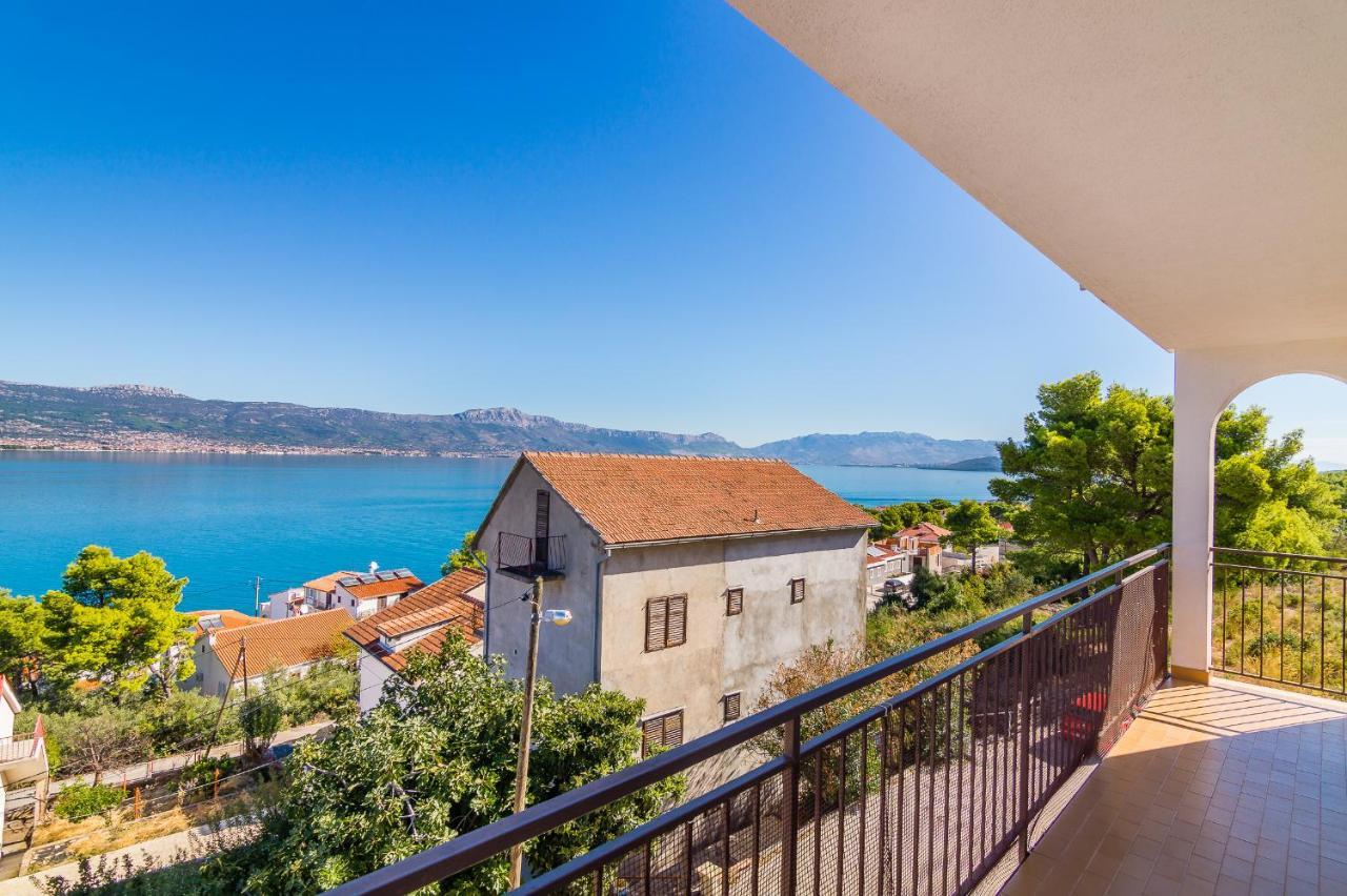 Cheap Apartment Tanja トロギール エクステリア 写真